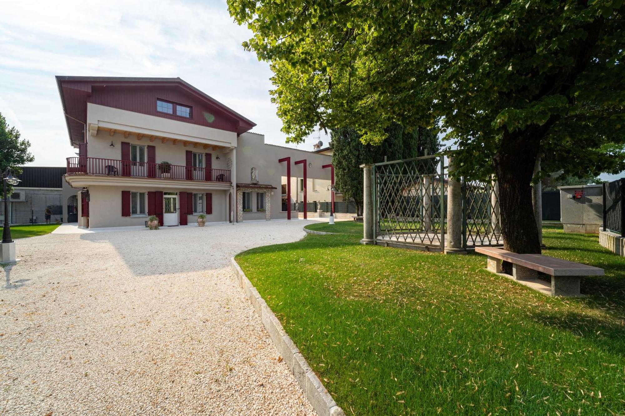 Villa Veronesi San Martino della Battaglia Exterior photo